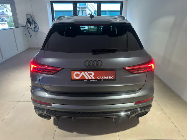 Audi RS Q3 2.5 TFSI quattro S-Tronic