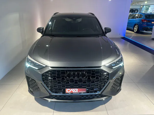 Audi RS Q3 2.5 TFSI quattro S-Tronic