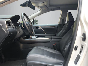 https://vehicle.imgix.net/4147622/79000b5d-c04d-4661-bb5f-346f623ea48a.jpg