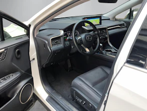 https://vehicle.imgix.net/4147622/e8761e70-0ba8-4794-9f79-41c2d438372c.jpg
