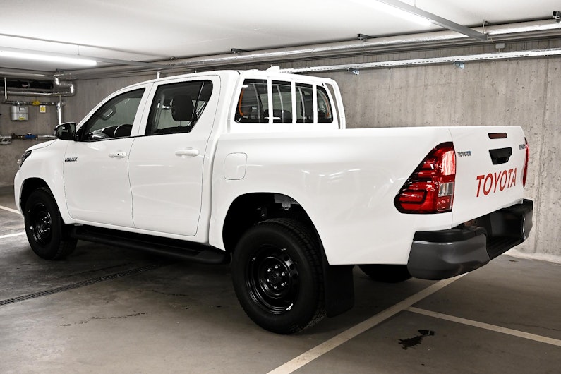 Vehicle image TOYOTA HI-LUX