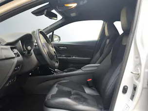Toyota C-HR 2.0 VVTi HSD Move