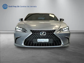 https://vehicle.imgix.net/4147660/387525a9-e097-450e-b19d-dfb6522a0cd4.jpg