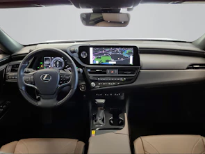 image du véhicule LEXUS ES 300h Excellence
