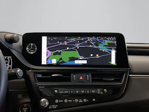 https://vehicle.imgix.net/4147660/da1677a4-c17c-408c-b37f-625ae4d6e46d.jpg