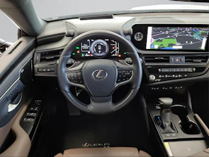 image du véhicule LEXUS ES 300h Excellence