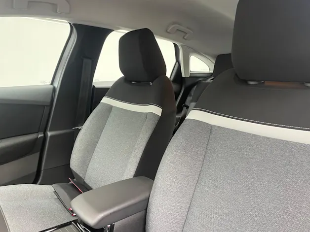 Citroën C4 1.2 PureTech Swiss Edition