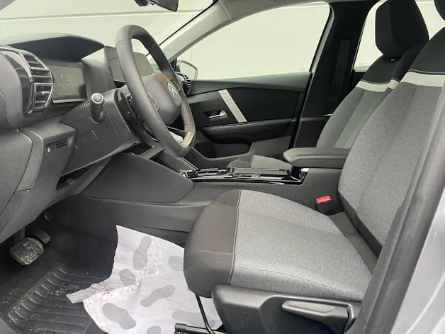 Citroën C4 1.2 PureTech Swiss Edition