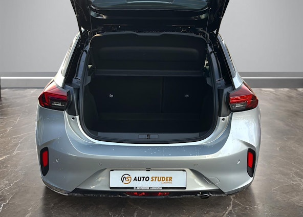 Vehicle image 6 Vehicle image 6