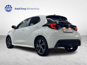 Vehicle image TOYOTA Yaris 1.5 VVT-i HSD Trend