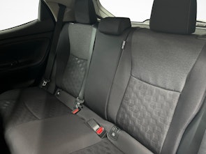 Vehicle image TOYOTA Yaris 1.5 VVT-i HSD Trend