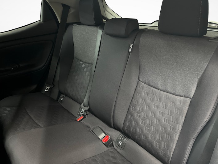 Vehicle image TOYOTA YARIS