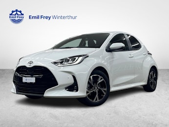 Vehicle image TOYOTA Yaris 1.5 VVT-i HSD Trend