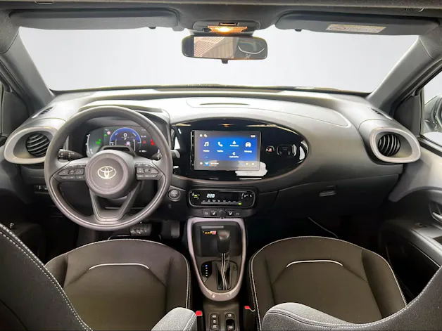 Toyota Aygo X 1.5 VVT-i HSD Trend