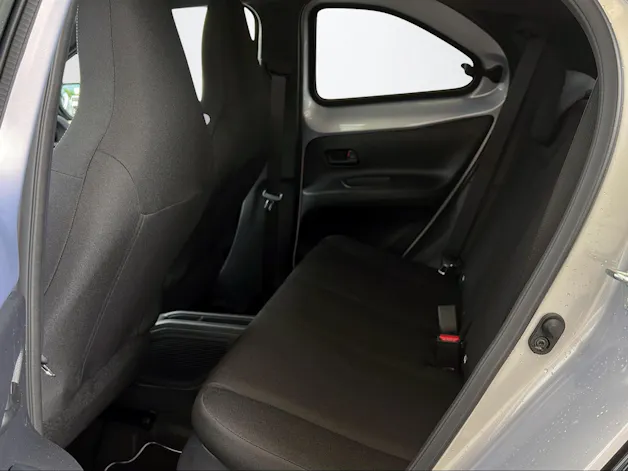 Toyota Aygo X 1.5 VVT-i HSD Trend