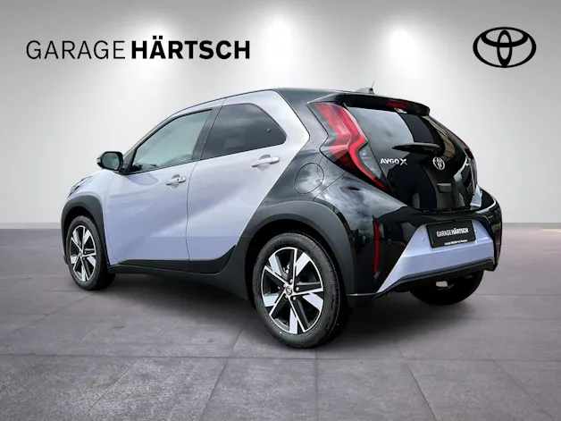 Toyota Aygo X 1.5 VVT-i HSD Trend