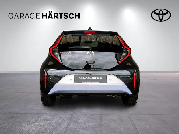 Toyota Aygo X 1.5 VVT-i HSD Trend