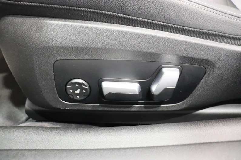 Fahrzeugbild BMW 4 SERIES