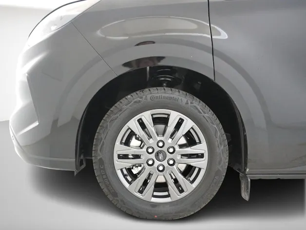 Ford Tourneo Custom 320 L1 2.0 TDCI 4x4 Titanium