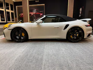 Porsche 911 Cabriolet 3.7 Turbo S PDK