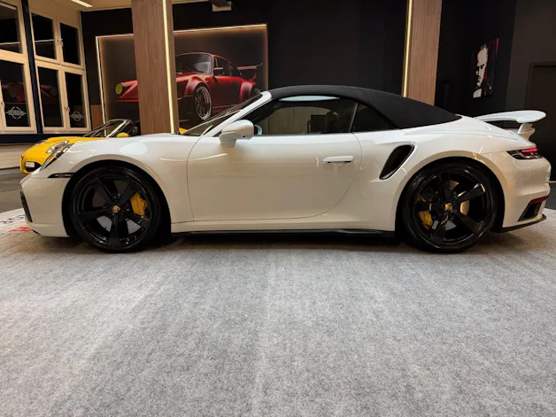 Porsche 911 Cabriolet 3.7 Turbo S PDK