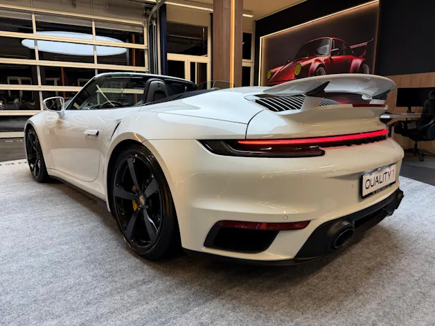 Porsche 911 Cabriolet 3.7 Turbo S PDK