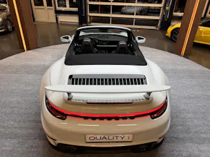 Porsche 911 Cabriolet 3.7 Turbo S PDK
