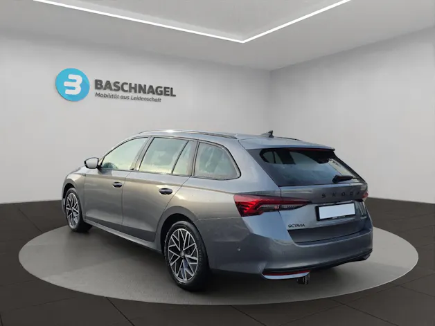 Škoda Octavia Combi 1.5 TSI mHEV DSG Sport Line