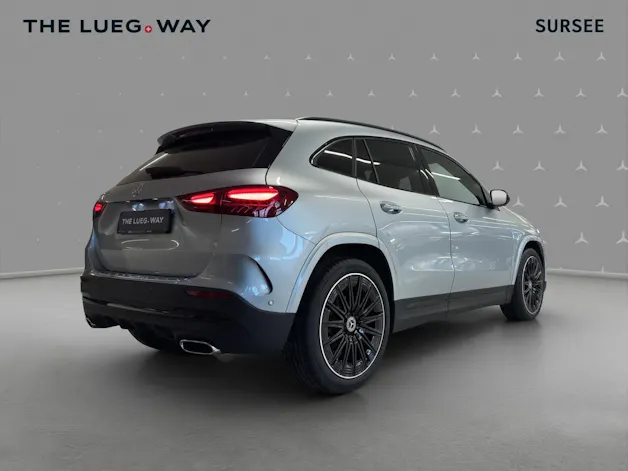 Mercedes-Benz GLA 200 Night Star 7G-DCT