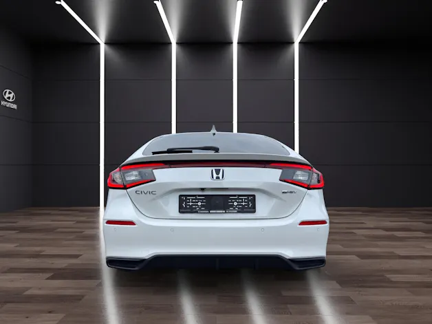Honda Civic 2.0 i-MMD HEV Elegance
