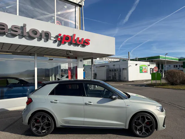 Audi NaviPLUS/SONOS Soundsystem/ 5Y Audi Sport Radsatz 18Zoll/ACC/ 2 Zone Klima
