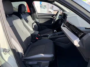 Audi NaviPLUS/SONOS Soundsystem/ 5Y Audi Sport Radsatz 18Zoll/ACC/ 2 Zone Klima