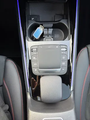 Mercedes-Benz GLA 250 AMG Line 8G-DCT