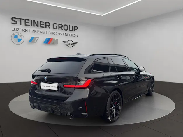 BMW 320d xDrive 48V Touring Steptronic M Sport Pro