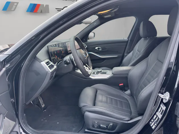BMW 320d xDrive 48V Touring Steptronic M Sport Pro