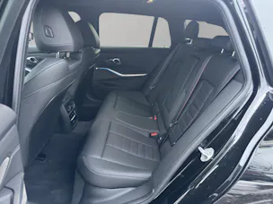 BMW 320d xDrive 48V Touring Steptronic M Sport Pro