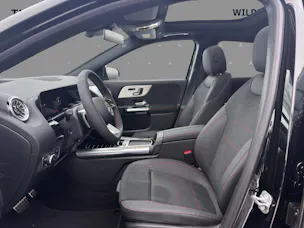 Mercedes-Benz GLA 200 Night Star 7G-DCT