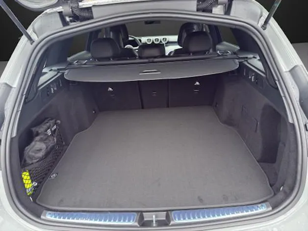 Mercedes-Benz C 220 d T 4 Matic