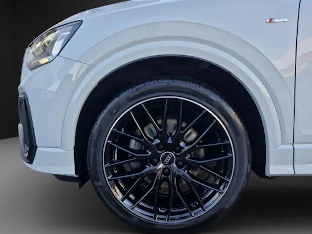 Audi Q2 35 TFSI S lineS-tronic