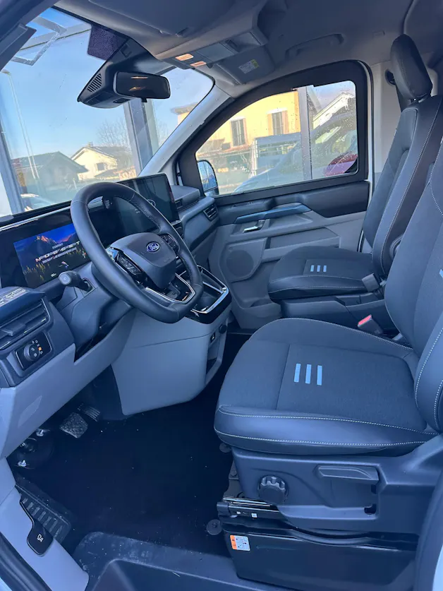 FORD Transit C Nugget 320 L2 2.0 Ec Active/170CV/Aut.
