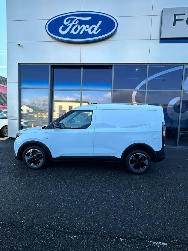 Ford Transit Courier van 1.0 EcoBoost Active