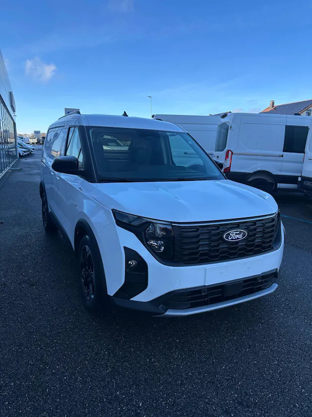 Ford Transit Courier van 1.0 EcoBoost Active
