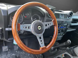 Land Rover Defender 90 SW 2.4Tdc