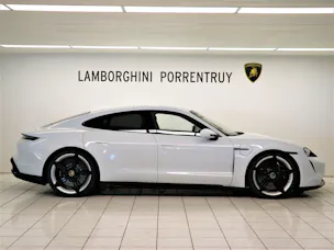 Porsche Taycan Turbo S
