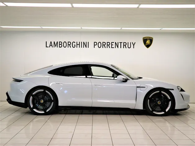 Porsche Taycan Turbo S