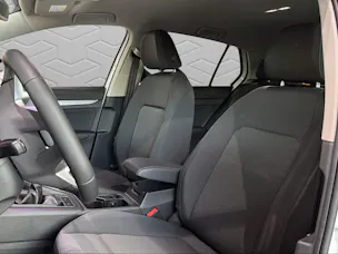 VW Golf 1.5 TSI Basis