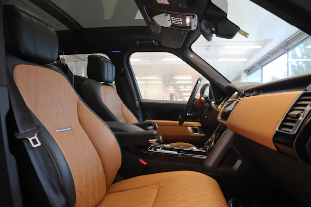Land Rover Range Rover 5.0 V8 S/C SV AB Dynamic Automatic - AUTOBIOGRAPHY - Taylor Made