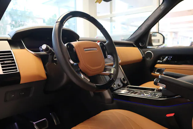 Land Rover Range Rover 5.0 V8 S/C SV AB Dynamic Automatic - AUTOBIOGRAPHY - Taylor Made