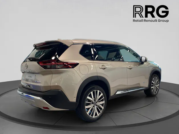 Nissan X-Trail 1.5 VC-T e-Power 4WD 7 Sitze Tekna+