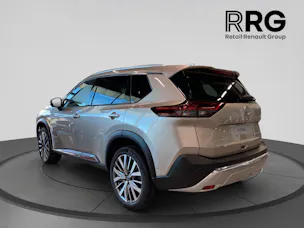 Nissan X-Trail 1.5 VC-T e-Power 4WD 7 Sitze Tekna+